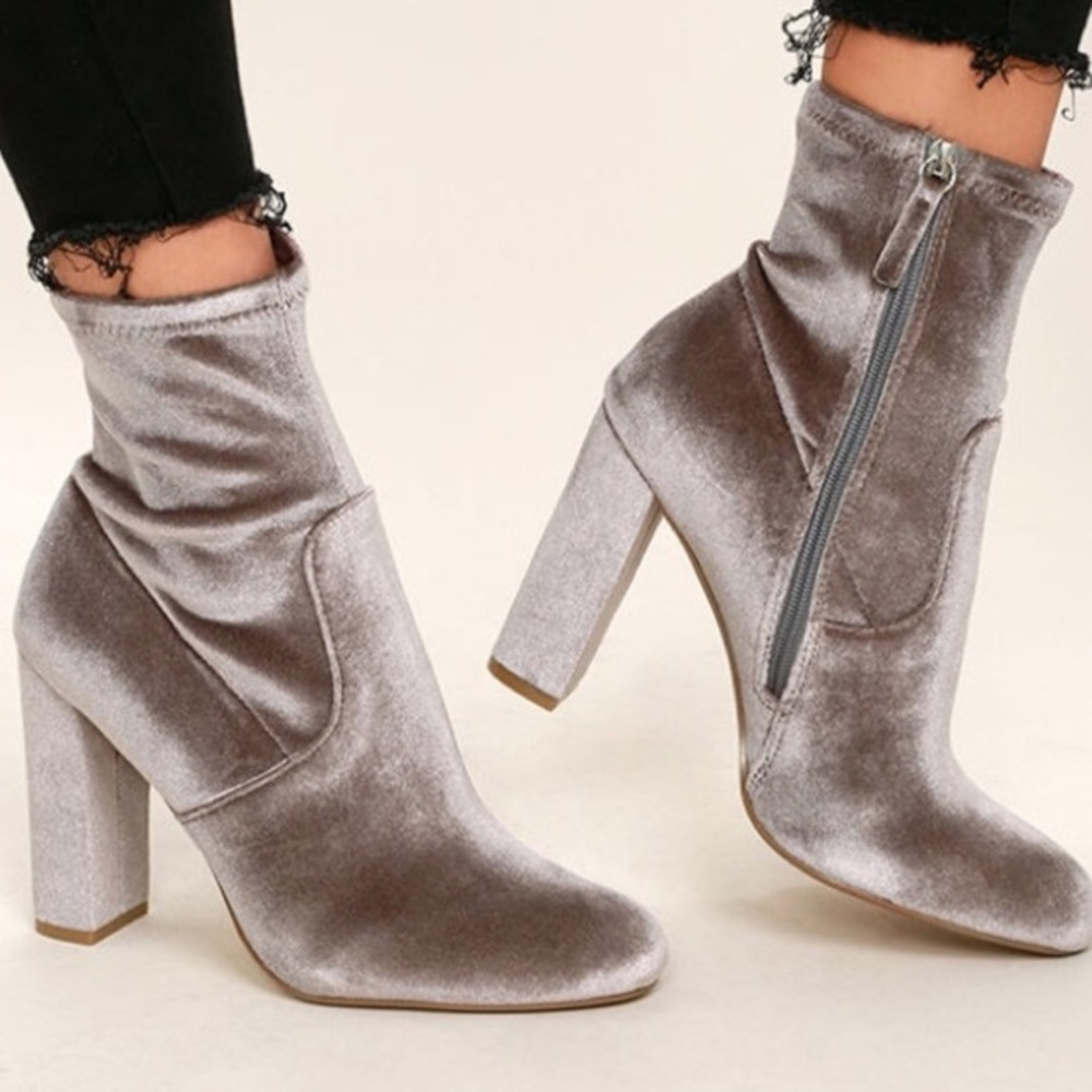 Steve Madden Edit Sock Bootie